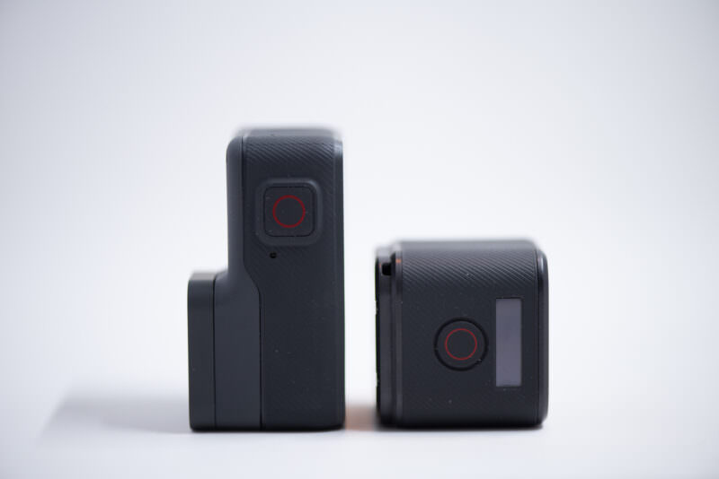 GoPro HERO (2018) vs HERO5 Session