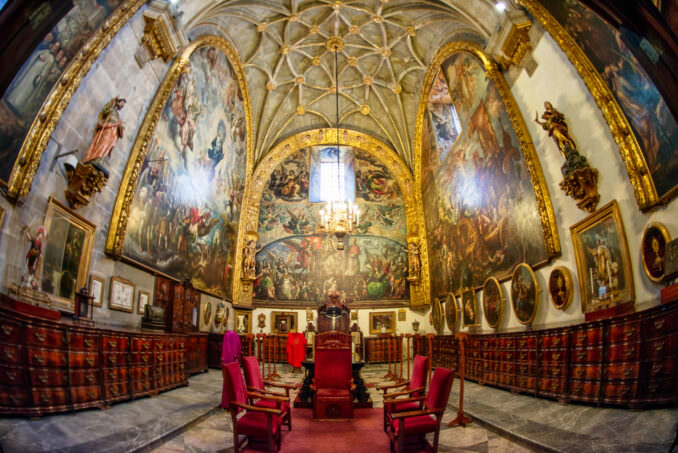 Catedral Metropolitana Sacristy Gothic Vault Colonial Paintings Mexico City