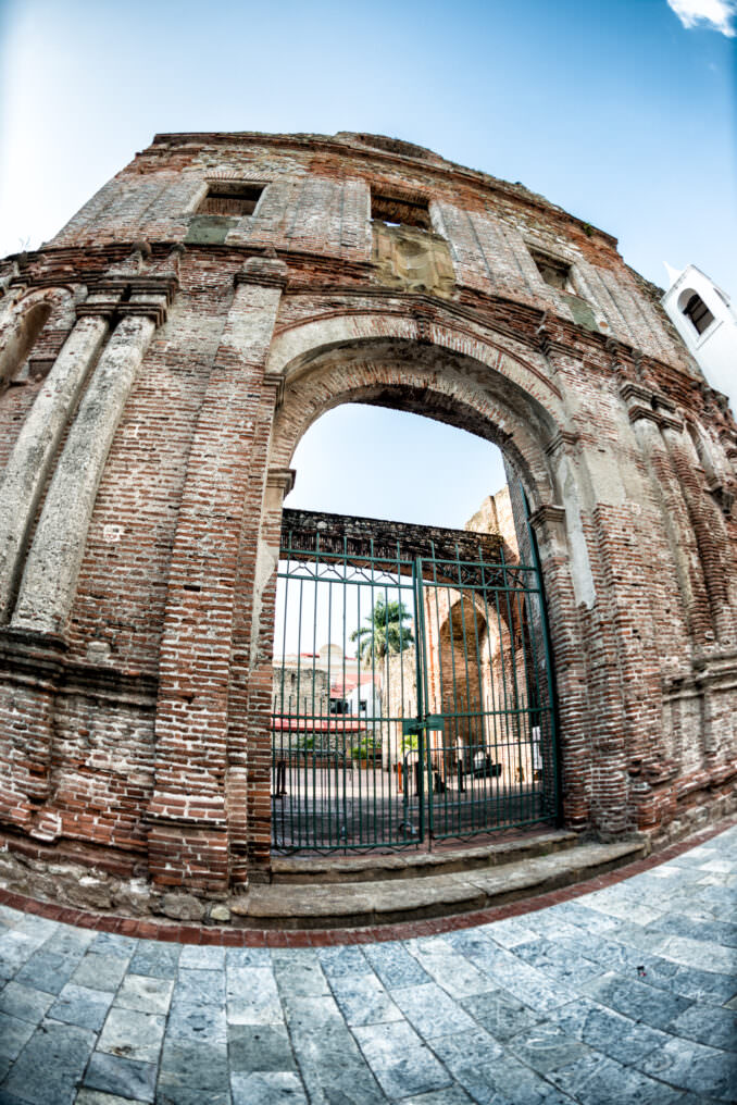 Iglesia Santo Domingo Arco Chato Panama City Panama