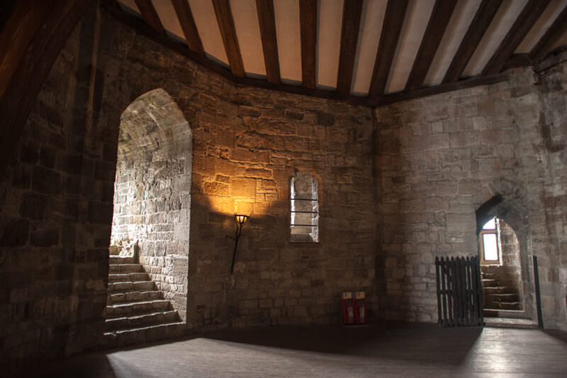 Well-preserved room with banded stonework in royal residential quarters