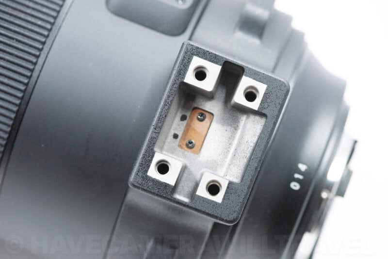 Sigma 150-600mm Sports lens mounting area exposed after removing the factory foot