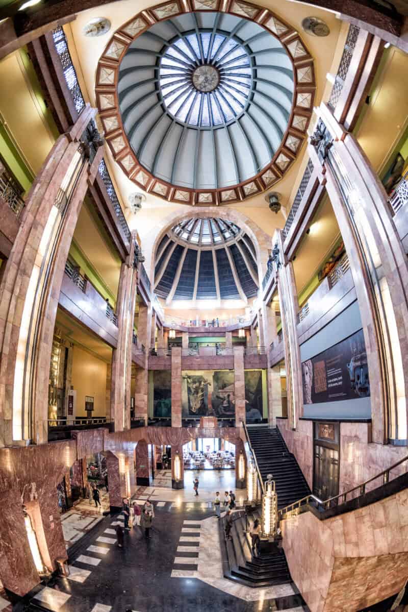 A photo I've taken with a Nikon AF Fisheye-NIKKOR 16mm f/2.8D Lens.