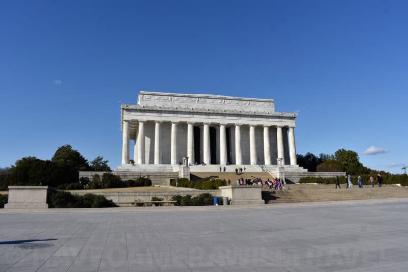 Nikon 18-55mm Kit Lens Zoom Range. Photo by David Coleman - havecamerawilltravel.com