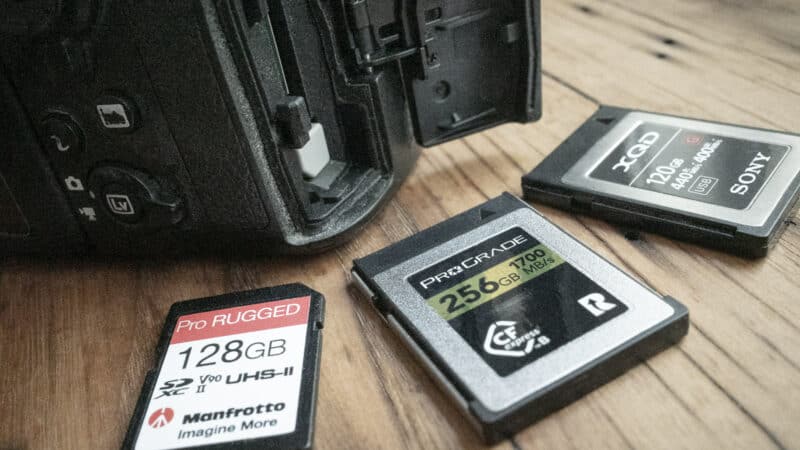 Nikon D850 Memory Cards XQD CFexpress-B SDXC