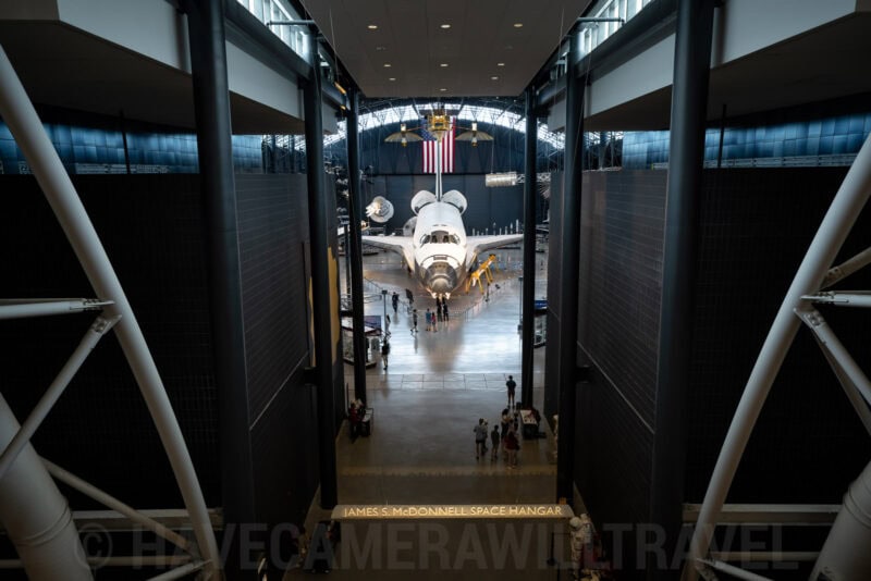 Space shuttle Discovery in the James S. McDonnell Space Hangar at the Smithsonian Udvar-Hazy Center