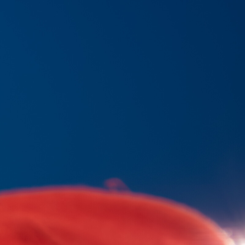 100% crop (corner) of a Ricoh GR II RAW image processed with DxO PureRAW (DeepPRIME)